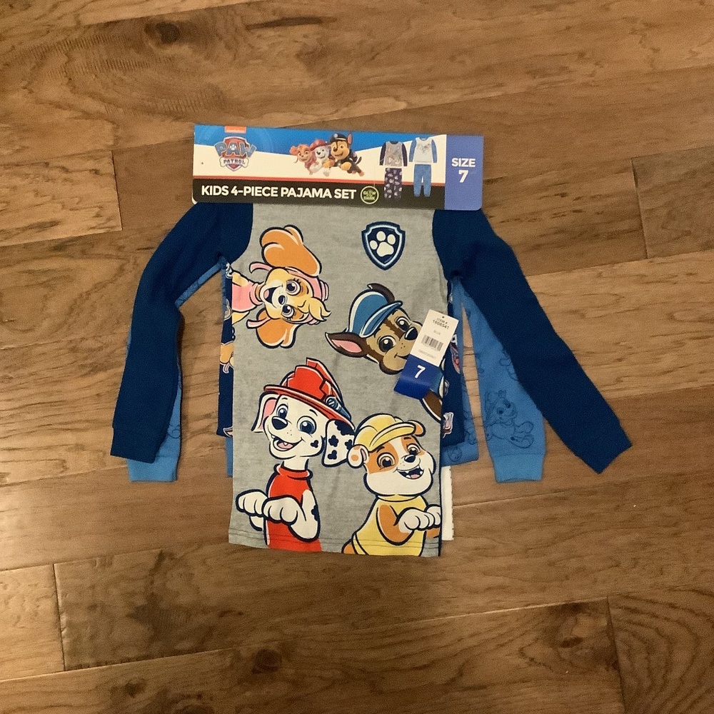 Kids 4- piece pajama set
